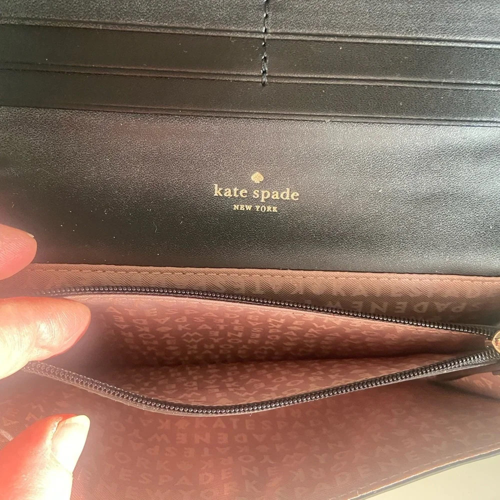 NWOT Kate Spade Leather Linney Hancock Park Large Wallet Wristlet WLRU2225